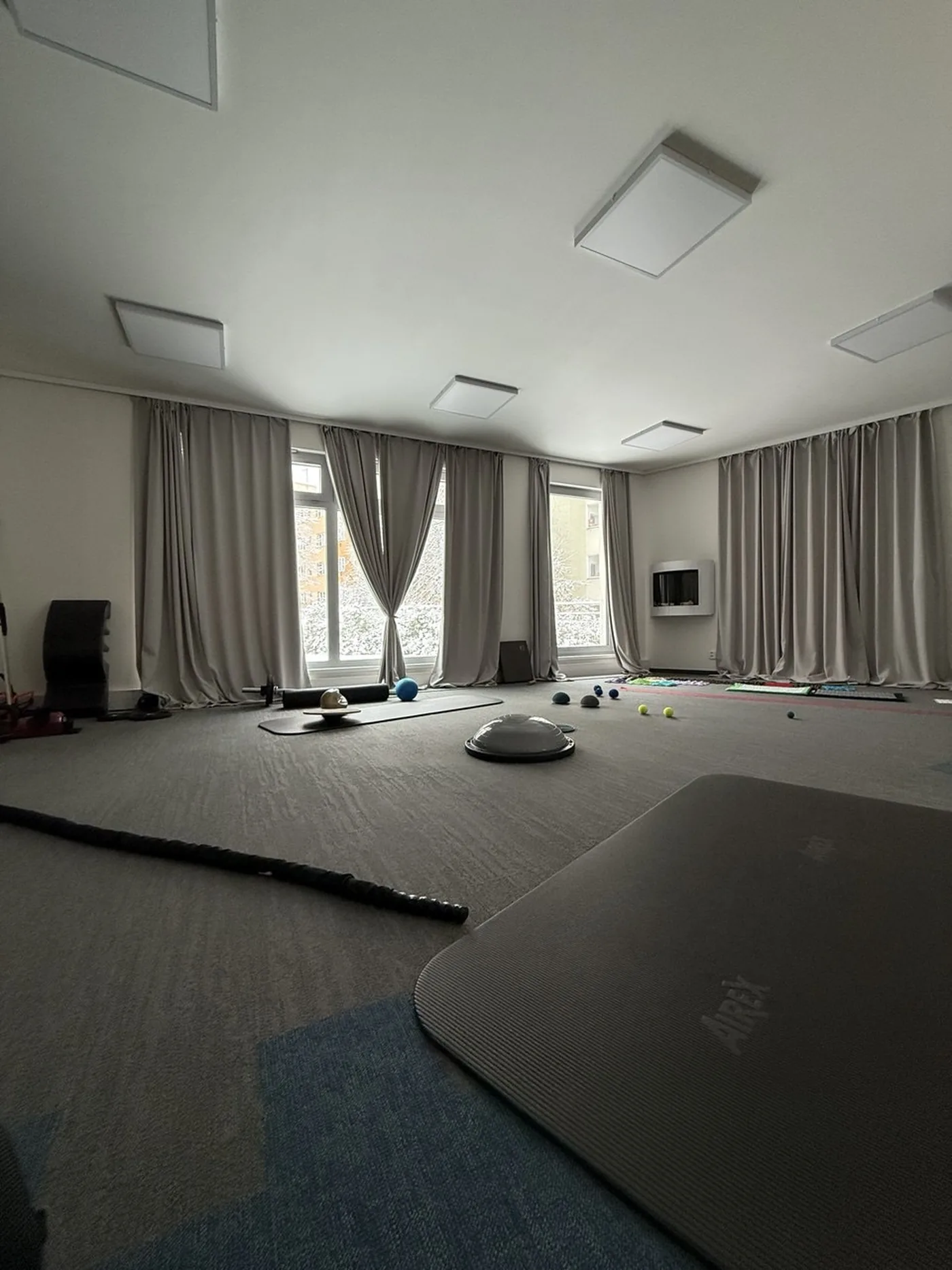 A spacious hall at MAFIT Health in Prague with mats, body balls and equipment — the venue for MIMM Academy practical sessions